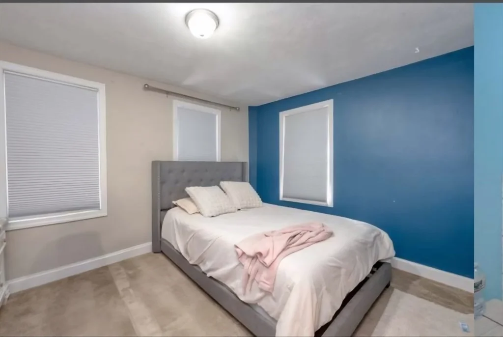 3 bed, 1 bath apartment for rent at 204 N Franklin St Unit 2, Holbrook — photo 4 of 8