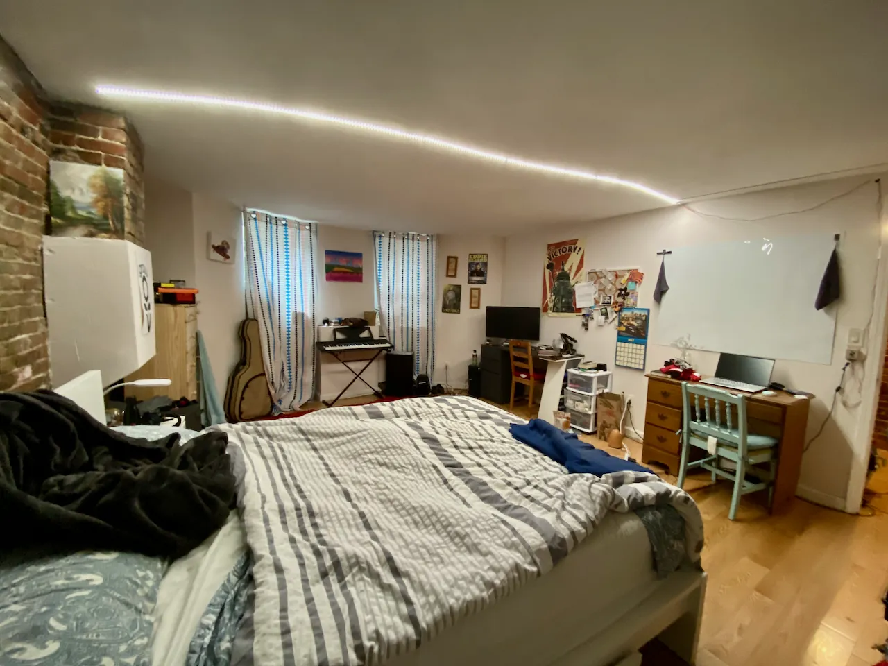 4 bed, 1 bath apartment for rent at 204 Northampton St Unit 1, South End — photo 11 of 23