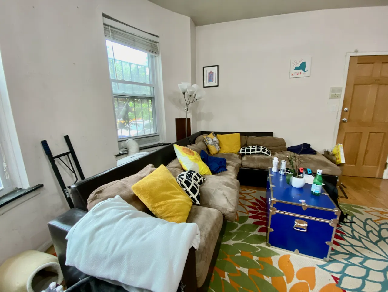 4 bed, 1 bath apartment for rent at 204 Northampton St Unit 1, South End — photo 3 of 23