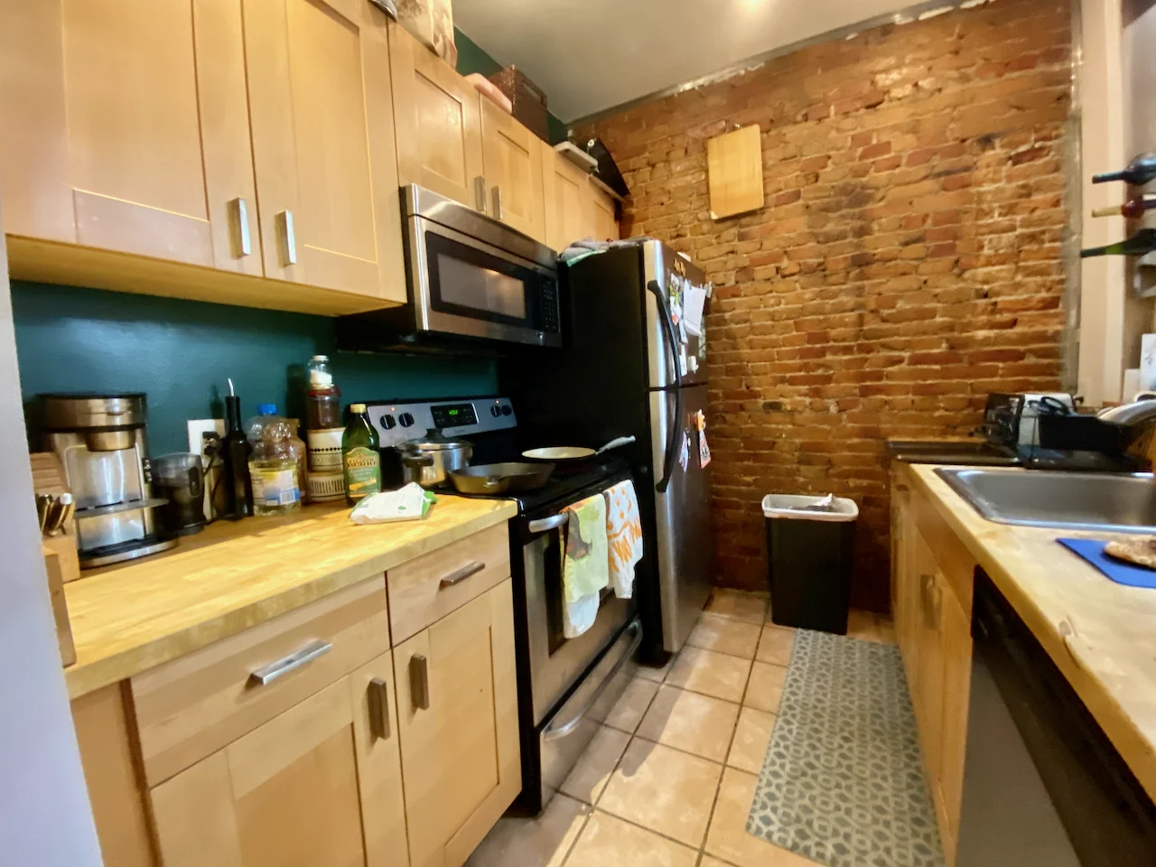 4 bed, 1 bath apartment for rent at 204 Northampton St Unit 1, South End — photo 23 of 23