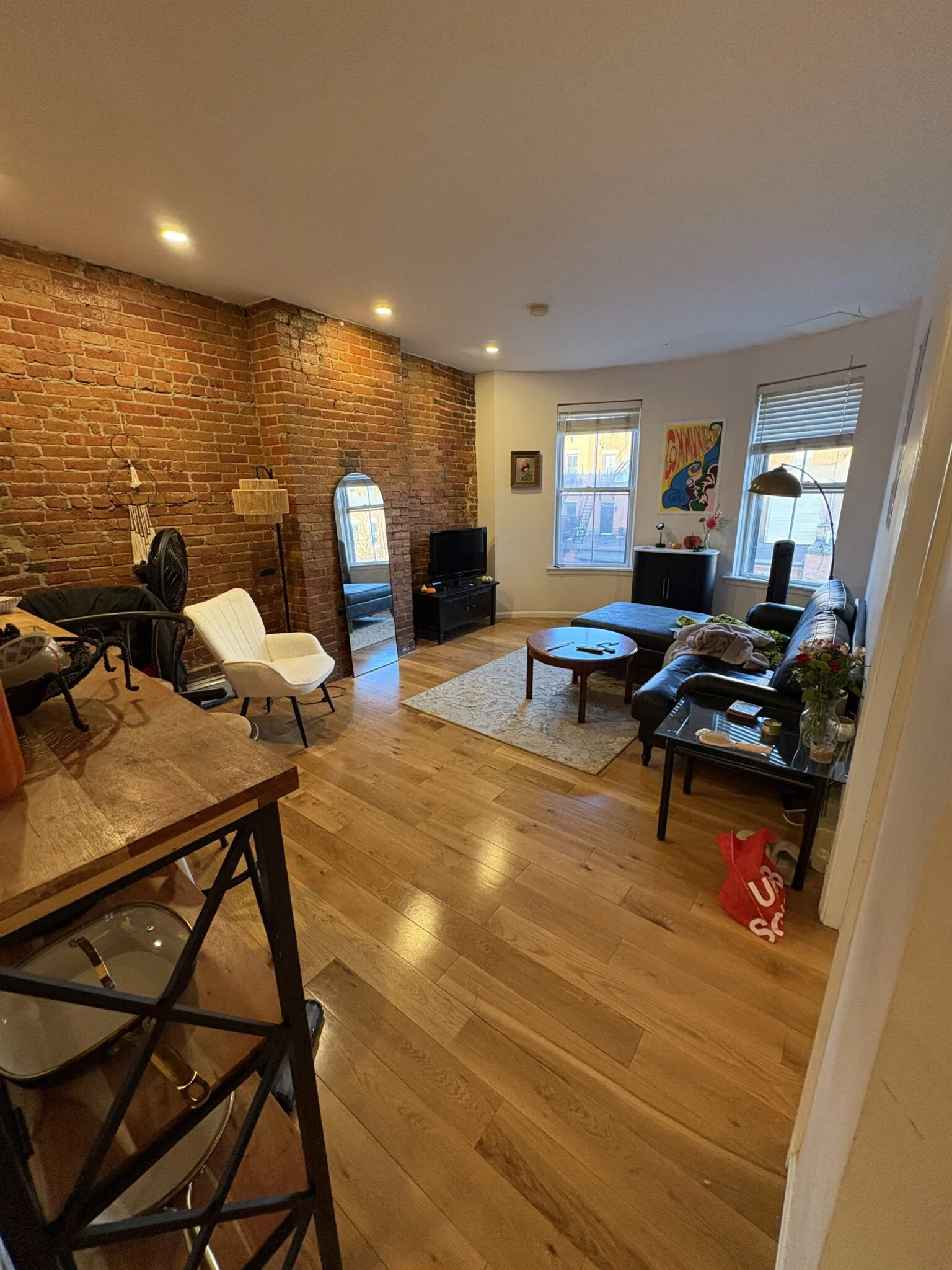 2 bed, 1 bath apartment for rent at 204 Northampton St Unit 3, South End