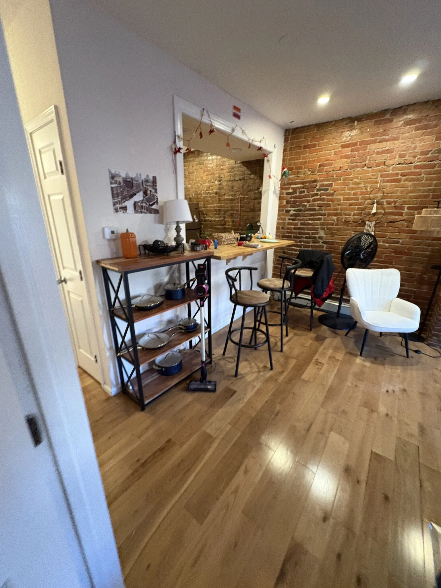 2 bed, 1 bath apartment for rent at 204 Northampton St Unit 3, South End — photo 3 of 22