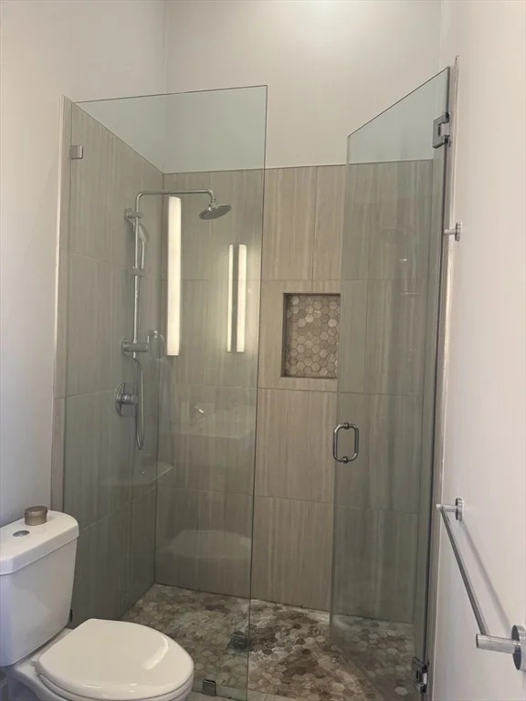 2 bed, 2 bath apartment for rent at 204 Spencer Ave Unit 9, Chelsea — photo 13 of 17