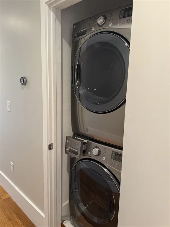 2 bed, 2 bath apartment for rent at 204 Spencer Ave Unit 9, Chelsea — photo 5 of 17