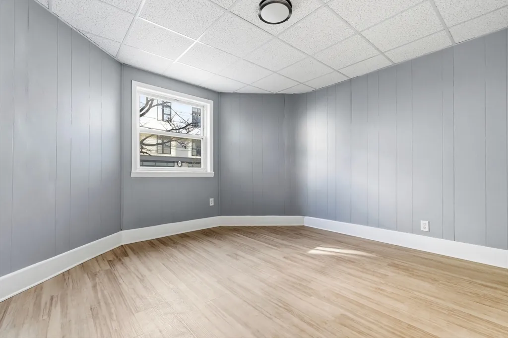 2 bed, 1 bath apartment for rent at 204 Washington St Unit 1, Prospect Hill — photo 5 of 19
