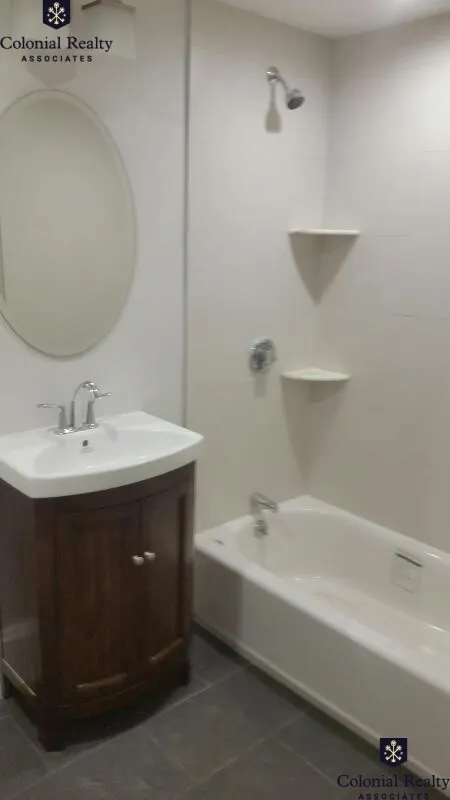 4 bed, 4 bath apartment for rent at 2044 Beacon St Unit 4, Waban — photo 15 of 19