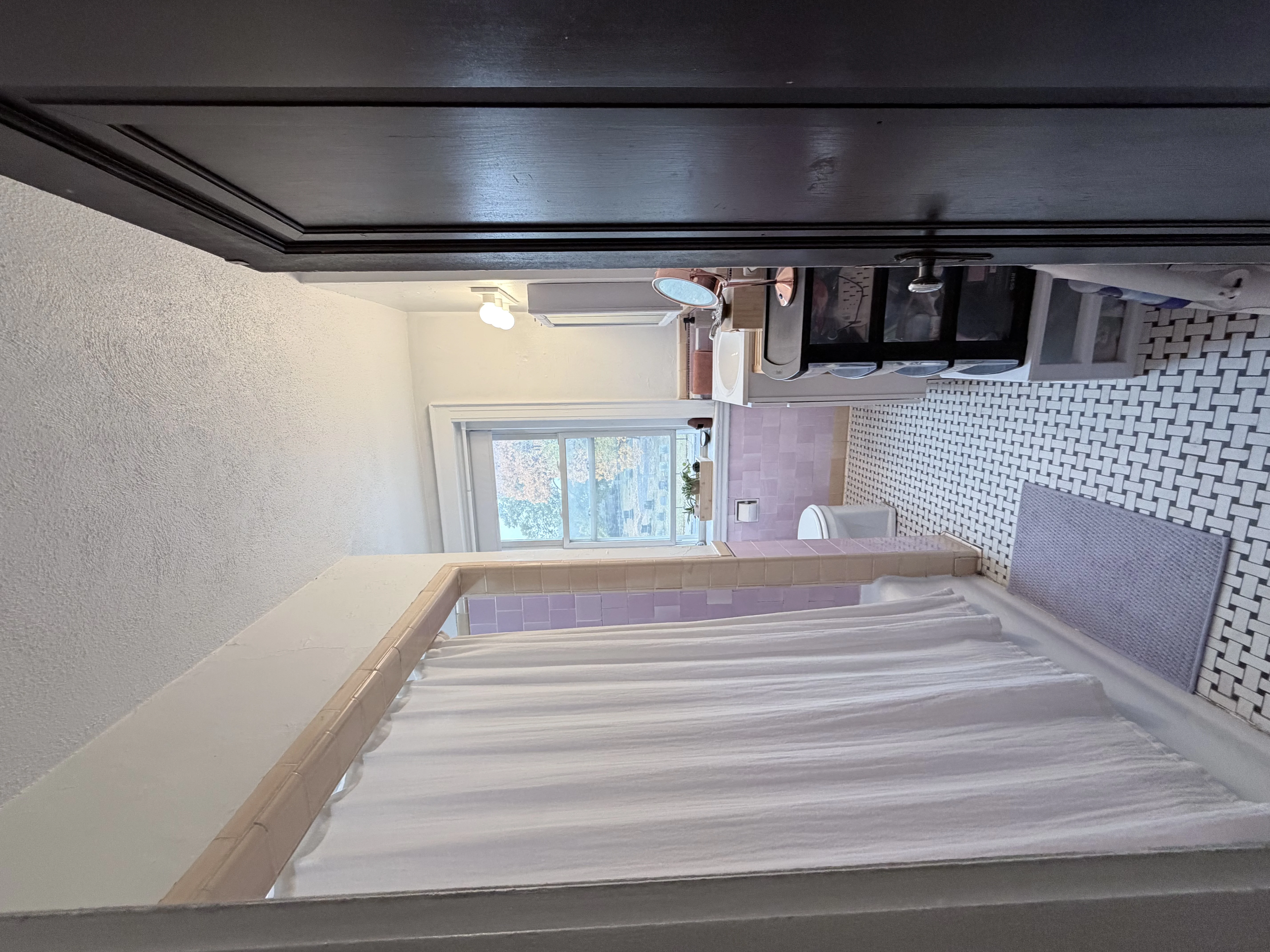 1 bed, 1 bath apartment for rent at 2045 Commonwealth Ave Unit 23, Brighton — photo 14 of 14