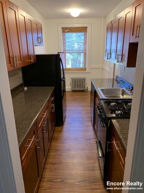 1 bed, 1 bath apartment for rent at 2045 Commonwealth Ave Unit 24, Brighton — photo 1 of 8