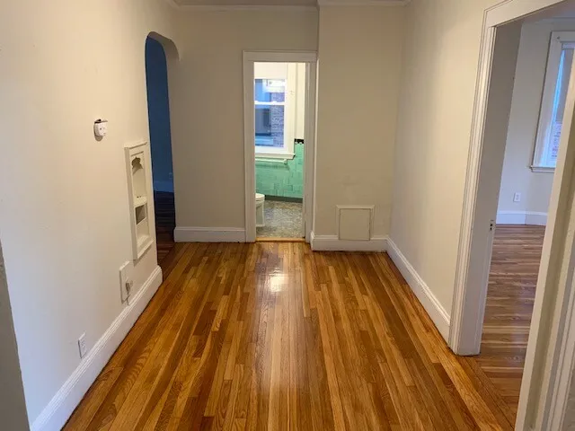 1 bed, 1 bath apartment for rent at 2045 Commonwealth Ave Unit 27, Brighton — photo 5 of 9