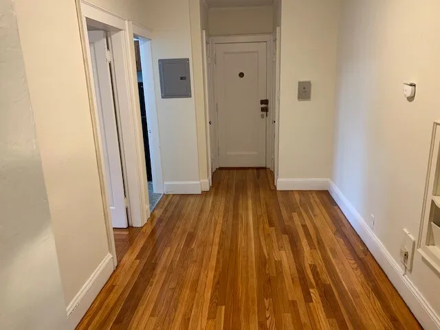 1 bed, 1 bath apartment for rent at 2045 Commonwealth Ave Unit 27, Brighton — photo 6 of 9