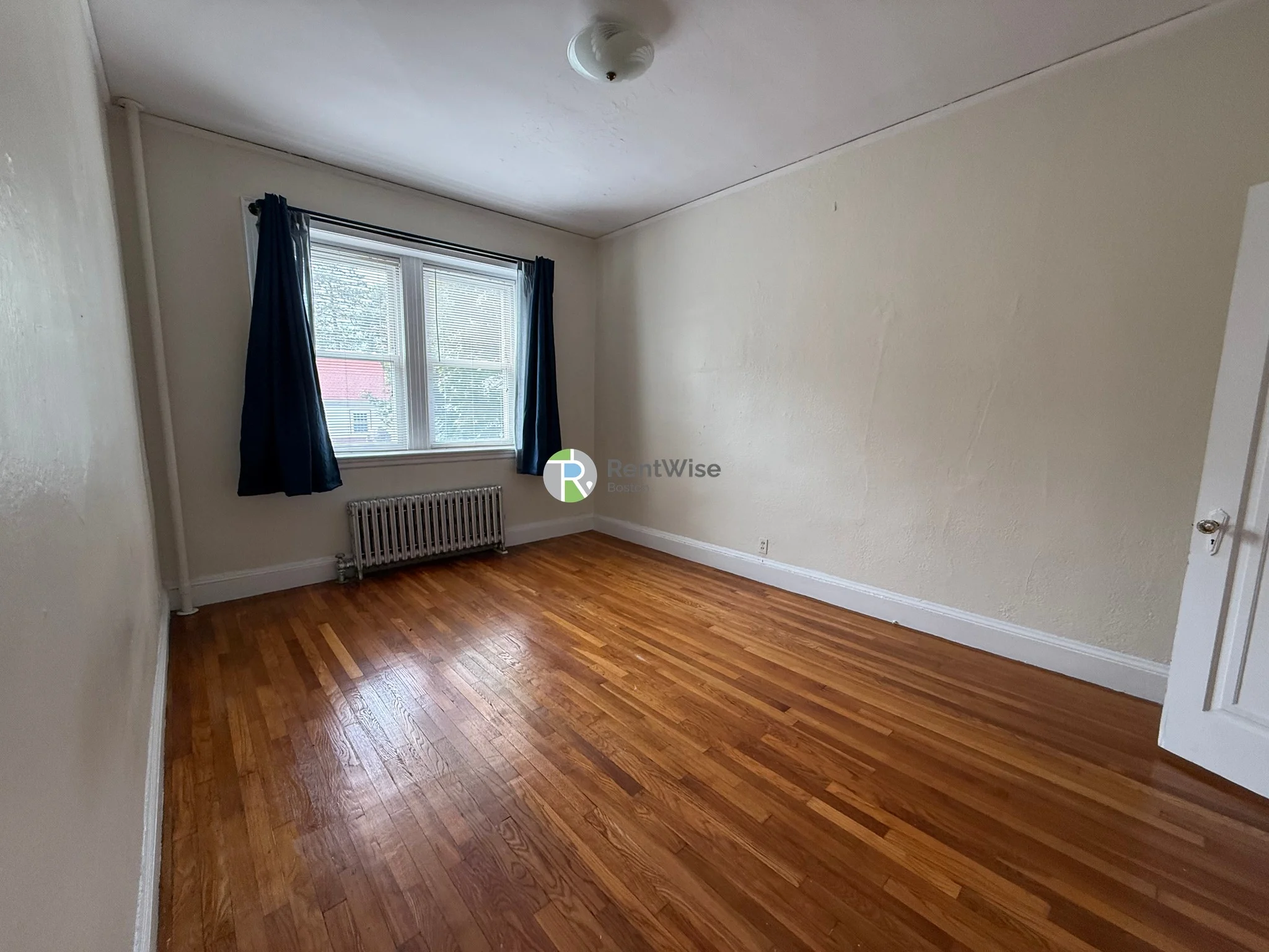 1 bed, 1 bath apartment for rent at 2045 Commonwealth Ave Unit 4, Brighton — photo 12 of 22