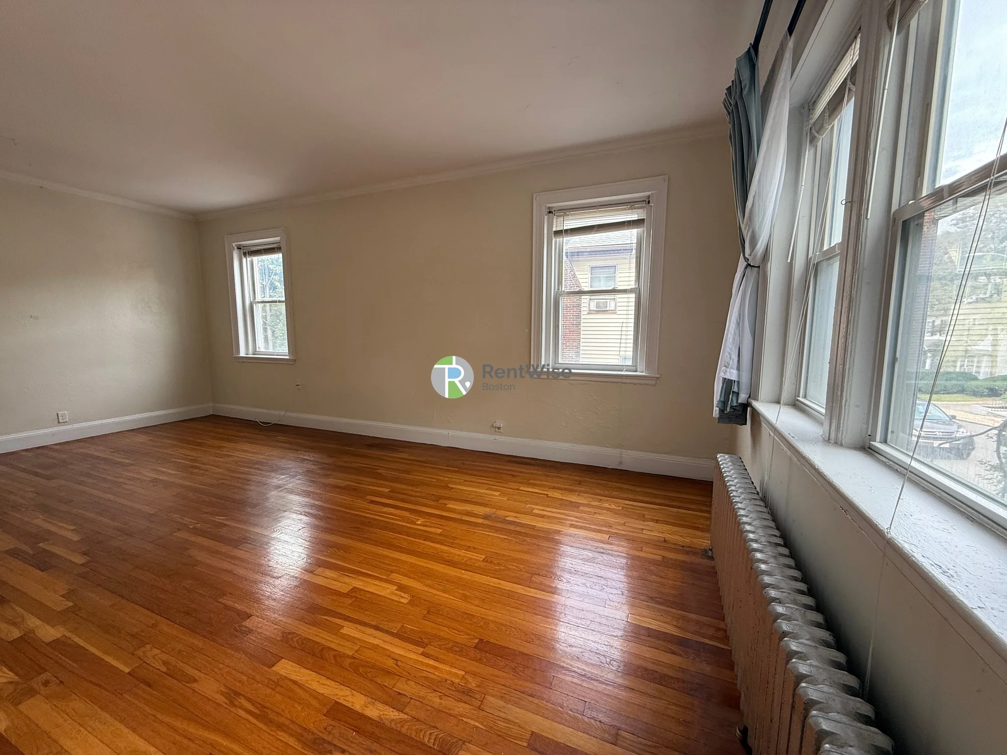 1 bed, 1 bath apartment for rent at 2045 Commonwealth Ave Unit 4, Brighton — photo 8 of 22