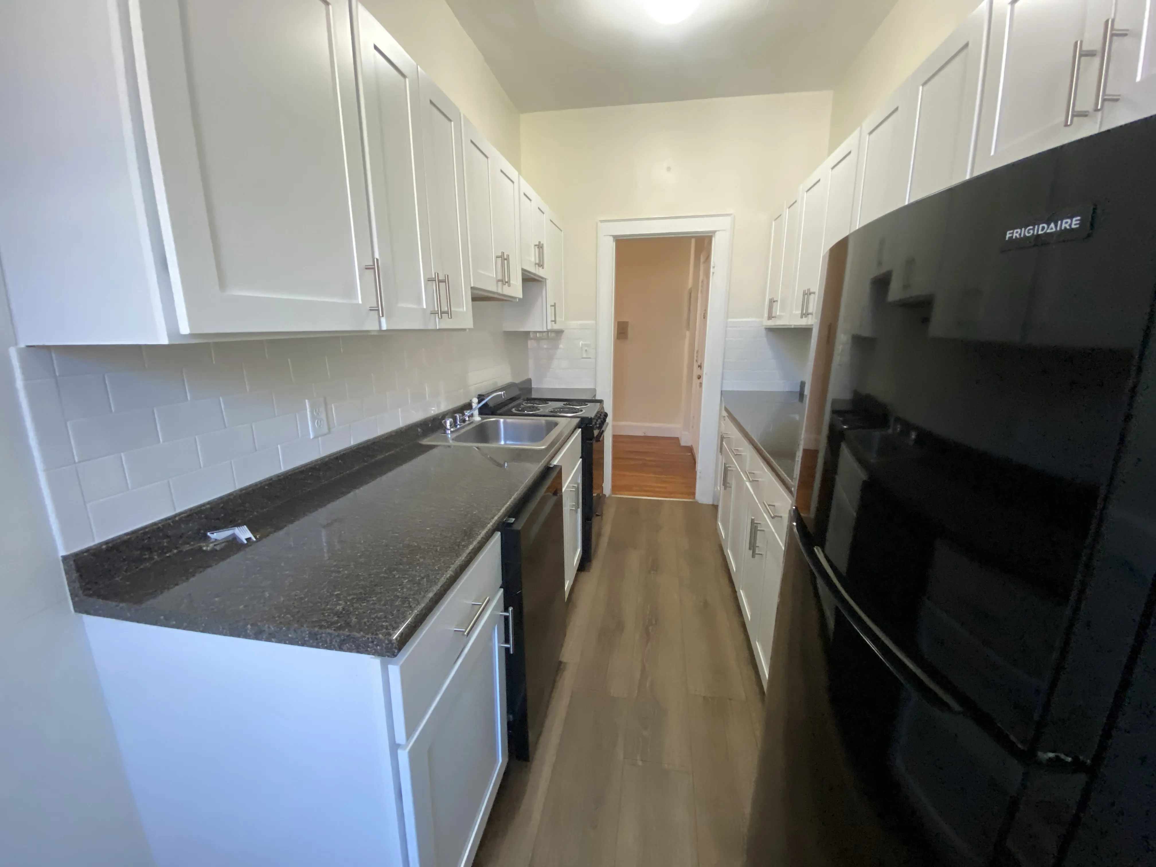 1 bed, 1 bath apartment for rent at 2045 Commonwealth Ave Unit 41, Brighton — photo 2 of 17