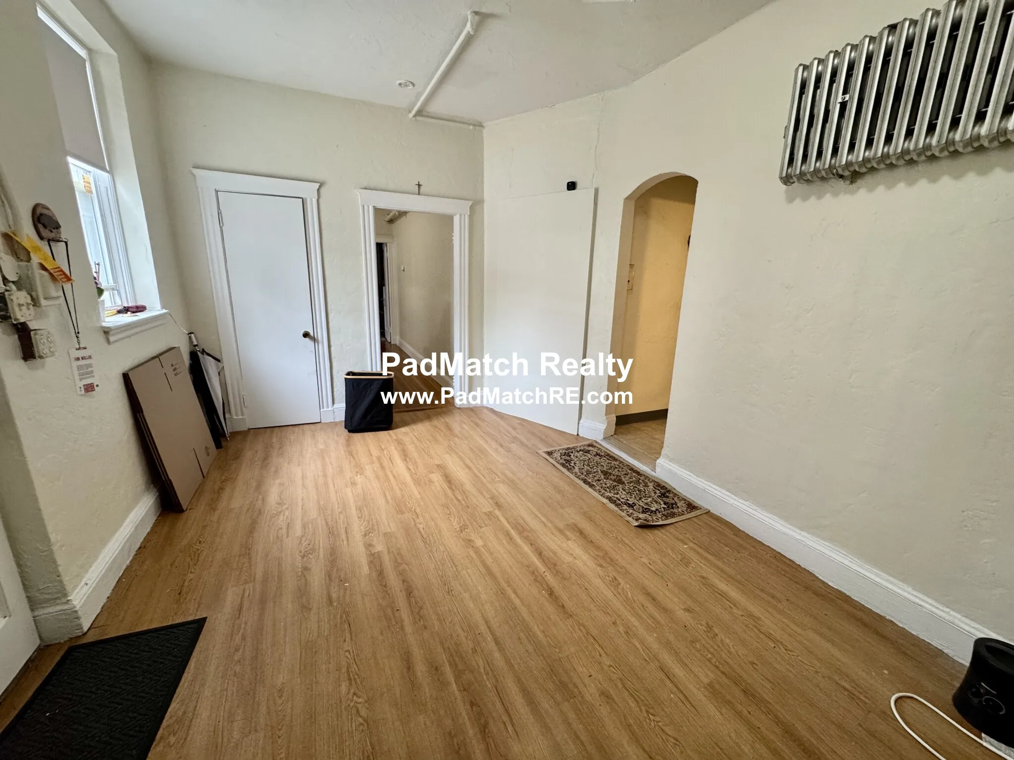 1 bed, 1 bath apartment for rent at 2045 Commonwealth Ave Unit B1, Brighton — photo 3 of 17