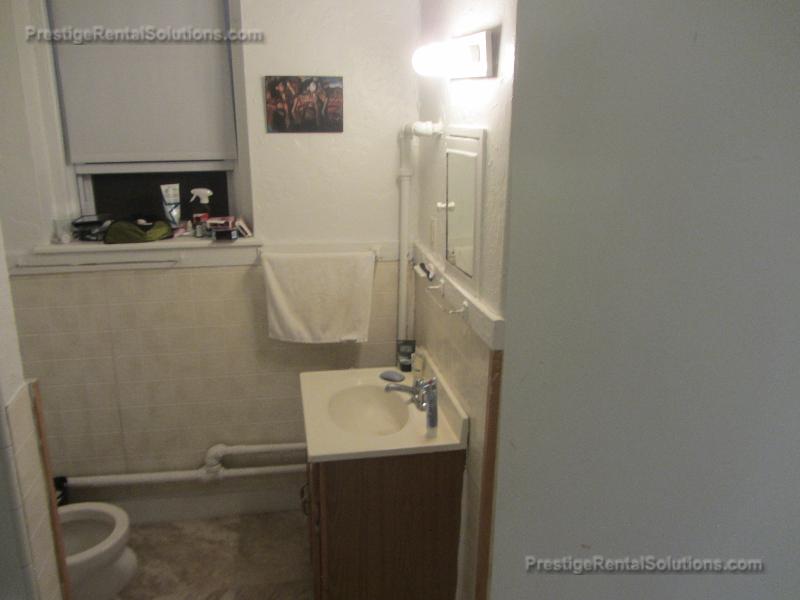 1 bed, 1 bath apartment for rent at 2045 Commonwealth Ave Unit bsmt, Brighton — photo 6 of 10
