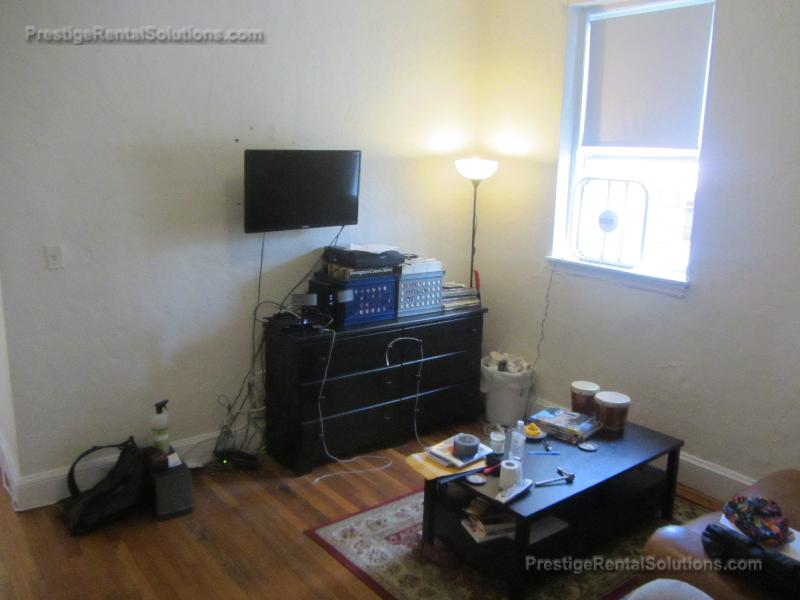 1 bed, 1 bath apartment for rent at 2045 Commonwealth Ave Unit bsmt, Brighton — photo 3 of 10