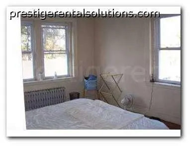 1 bed, 1 bath apartment for rent at 2047 Commonwealth Ave Unit 4, Brighton — photo 13 of 14
