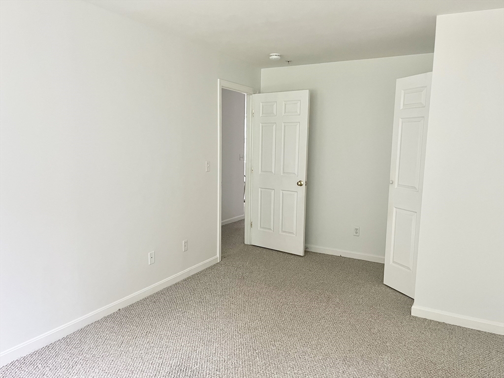 2 bed, 1 bath apartment for rent at 205 Chapin St Unit A4, Southbridge — photo 10 of 14