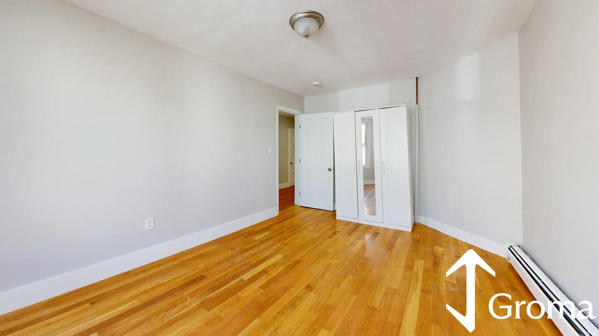 4 bed, 1 bath apartment for rent at 205 Chelsea St Unit 3, East Boston — photo 22 of 33