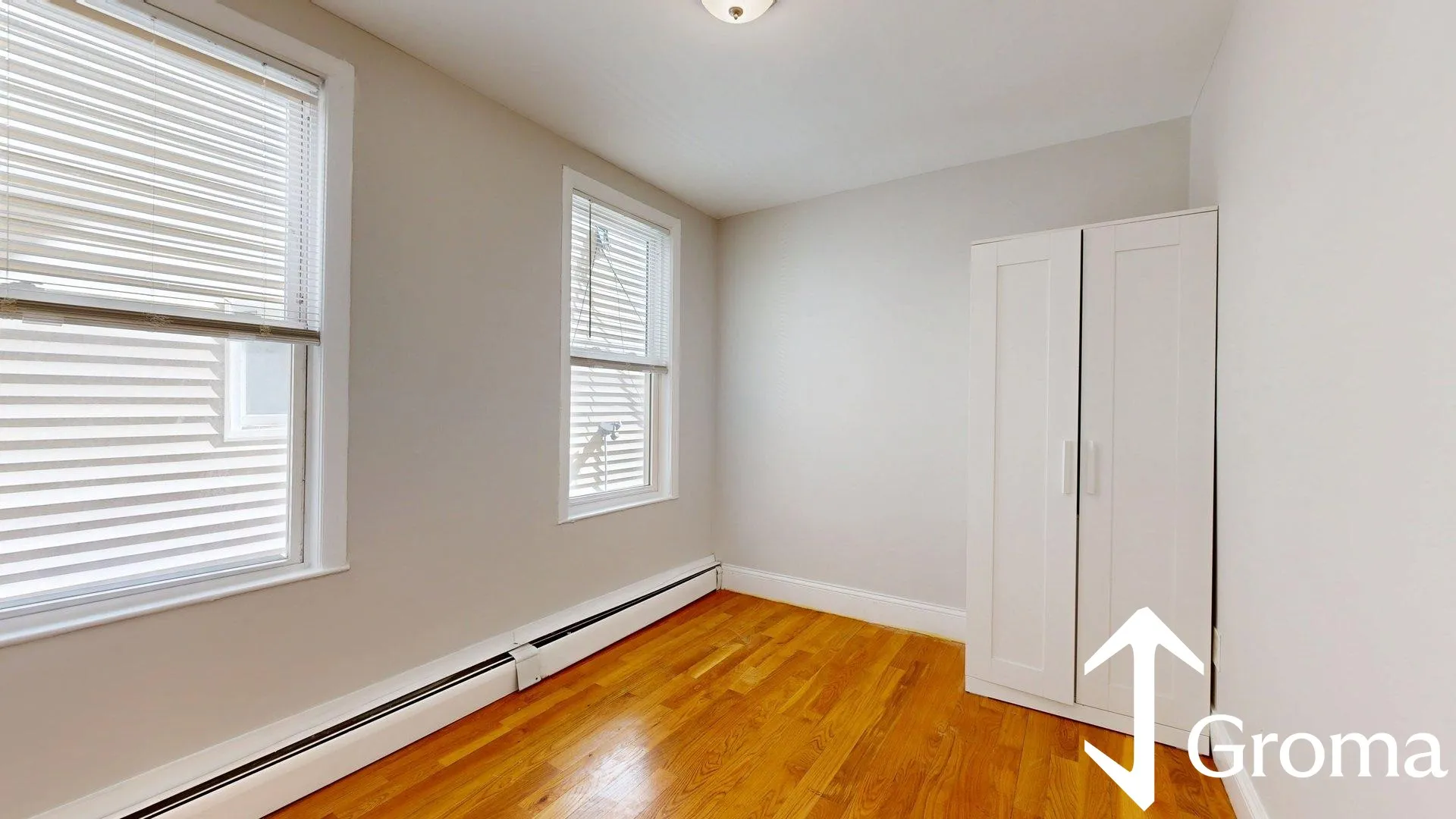 4 bed, 1 bath apartment for rent at 205 Chelsea St Unit 3, East Boston — photo 18 of 33