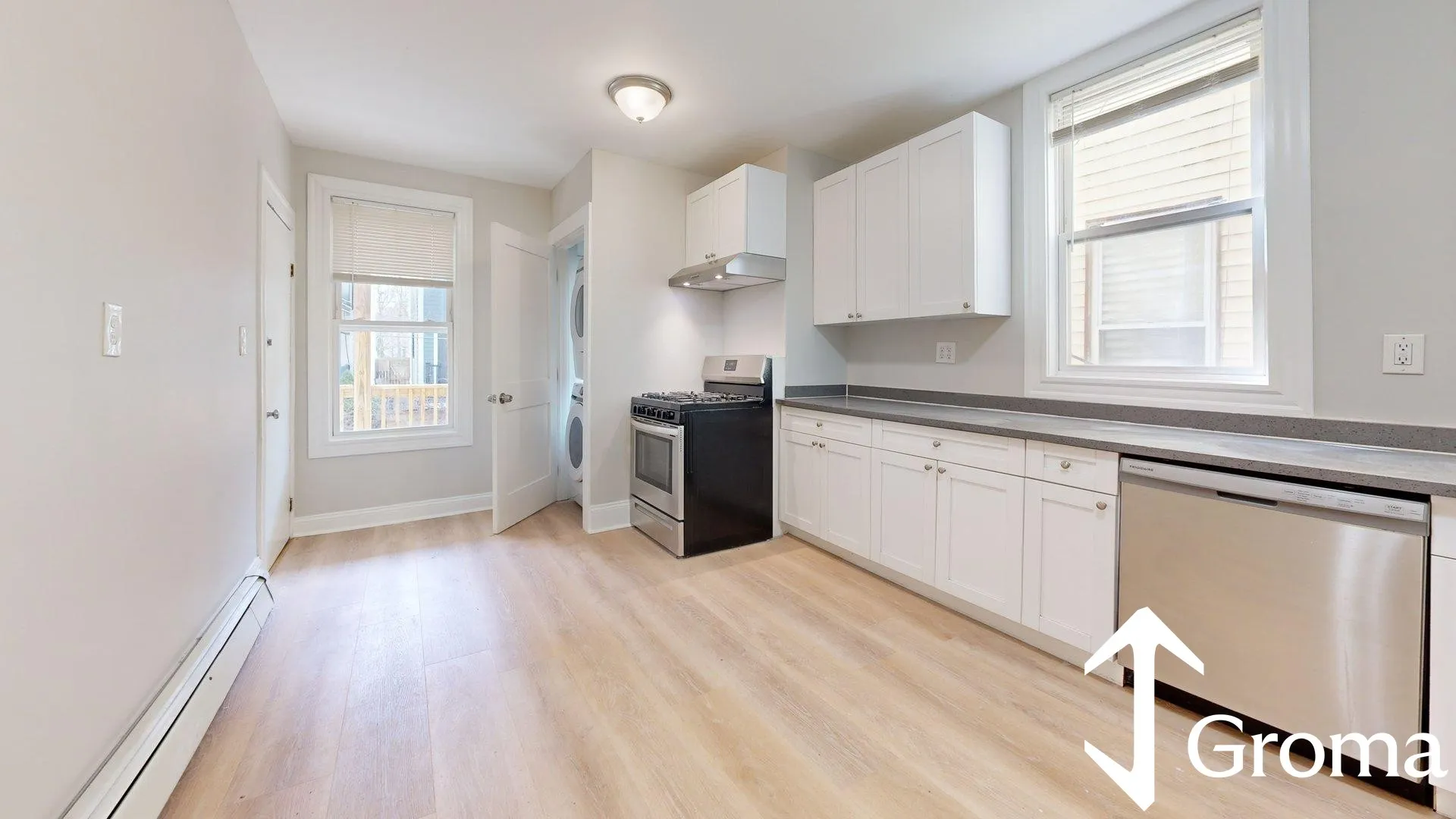4 bed, 1 bath apartment for rent at 205 Chelsea St Unit 3, East Boston — photo 30 of 33