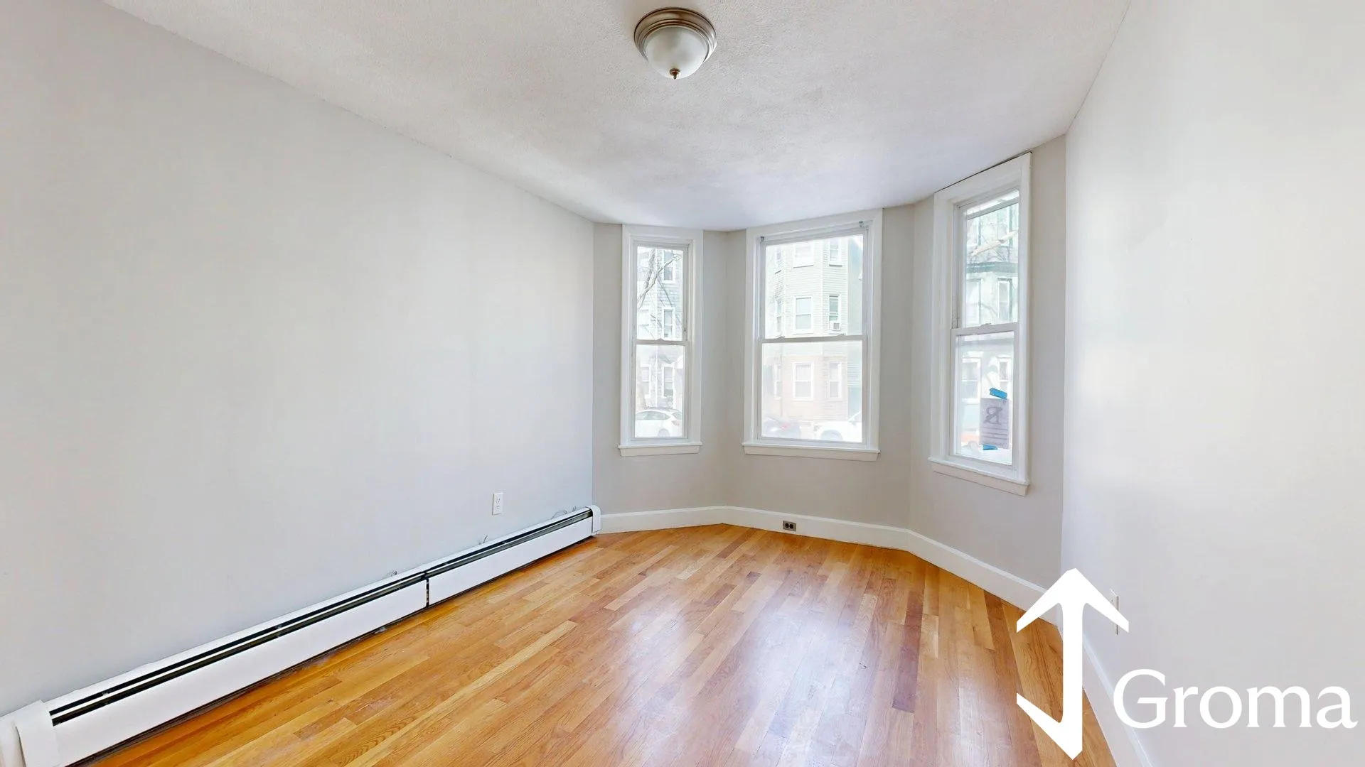 4 bed, 1 bath apartment for rent at 205 Chelsea St Unit 3, East Boston — photo 8 of 33