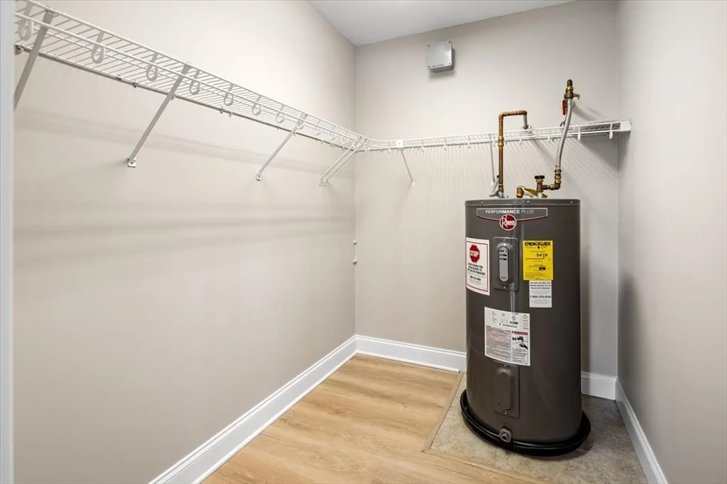 2 bed, 2 bath apartment for rent at 205 Elm St Unit 206, Quincy Center — photo 11 of 13