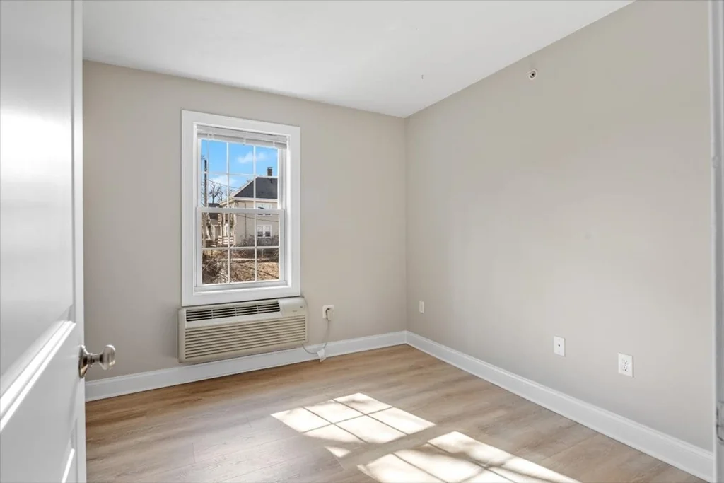 2 bed, 2 bath apartment for rent at 205 Elm St Unit 206, Quincy Center — photo 8 of 13