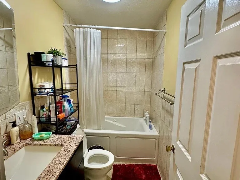 2 bed, 1 bath apartment for rent at 205 Ferry St Unit 101, Everett — photo 6 of 10