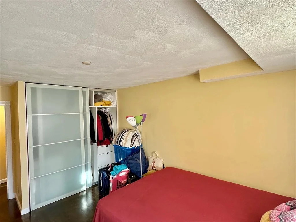 2 bed, 1 bath apartment for rent at 205 Ferry St Unit 101, Everett — photo 10 of 10