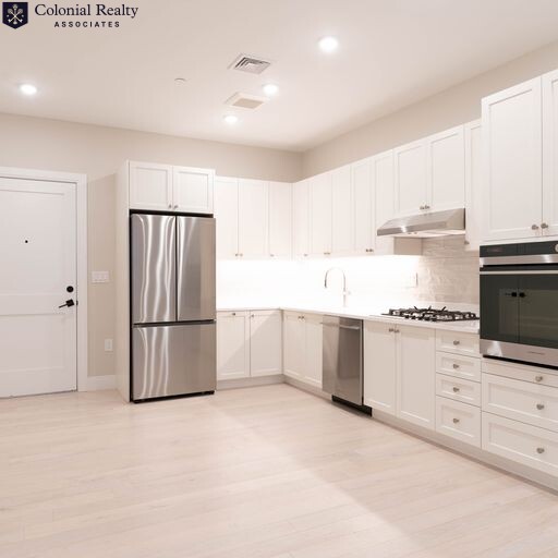 1 bed, 1 bath apartment for rent at 205 Green St Unit 209, Jamaica Plain — photo 5 of 10