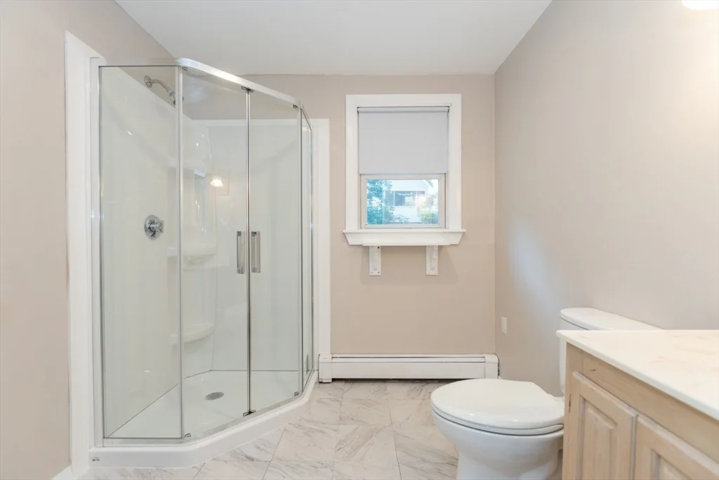 4 bed, 2 bath apartment for rent at 205 Hardy Pond Rd, Waltham — photo 20 of 40