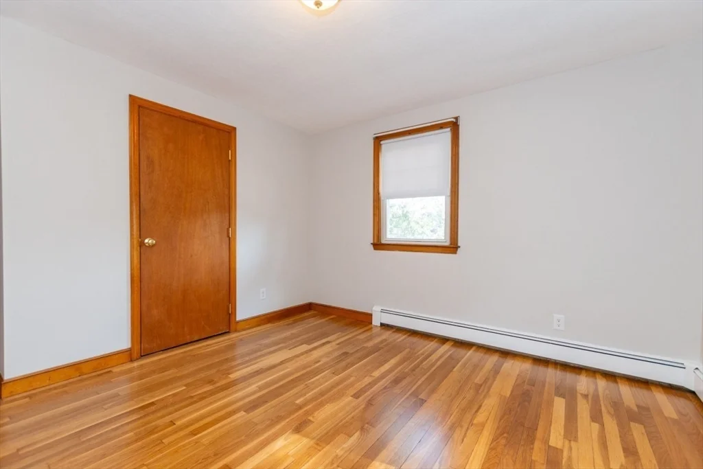 4 bed, 2 bath apartment for rent at 205 Hardy Pond Rd, Waltham — photo 24 of 40
