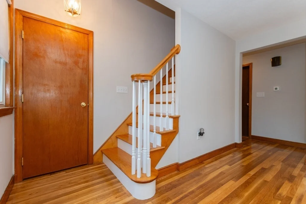 4 bed, 2 bath apartment for rent at 205 Hardy Pond Rd, Waltham — photo 8 of 40