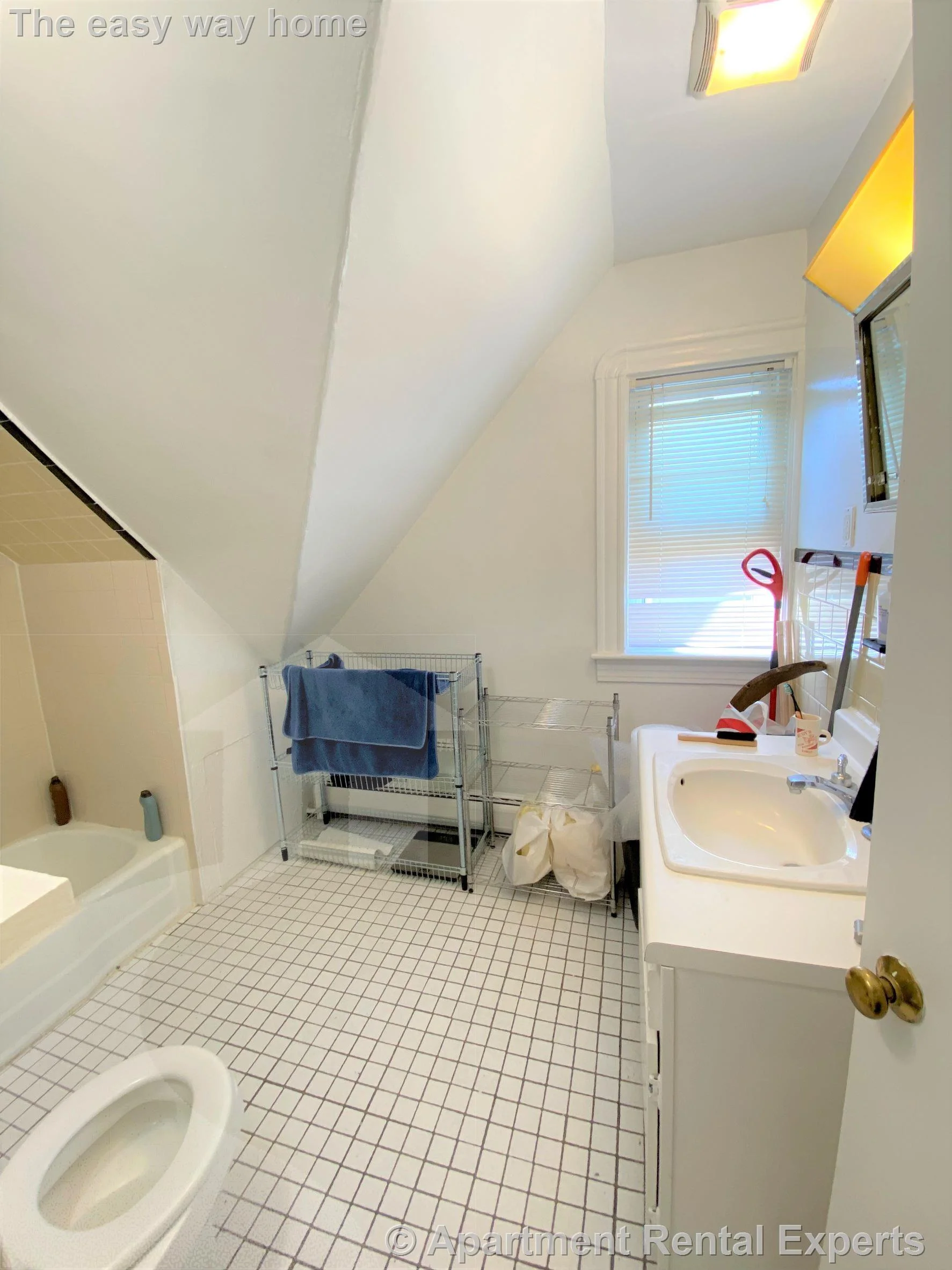 Studio bed, 1 bath apartment for rent at 205 Highland Ave Unit 4, Spring Hill — photo 6 of 10