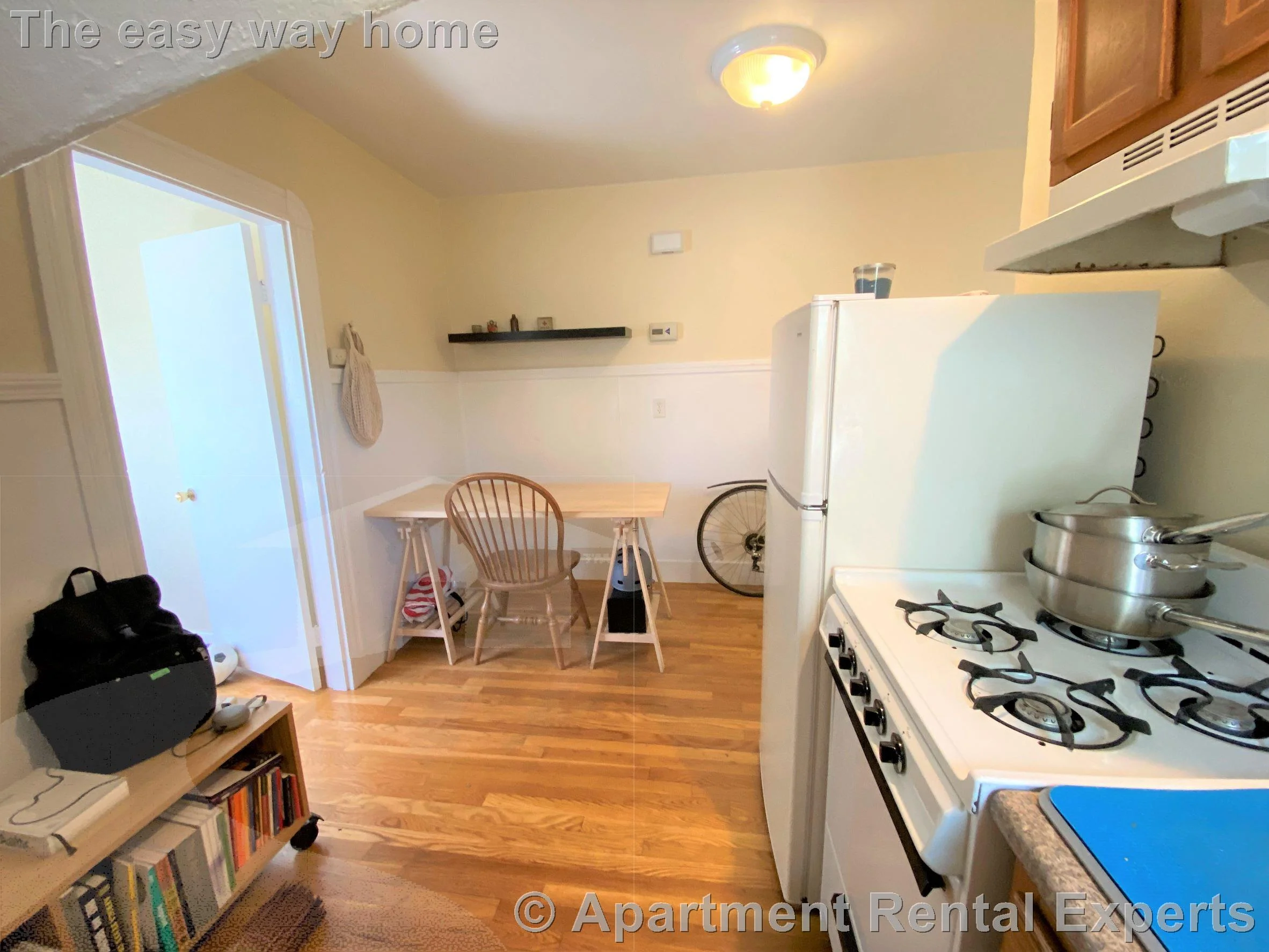 Studio bed, 1 bath apartment for rent at 205 Highland Ave Unit 4, Spring Hill — photo 2 of 10