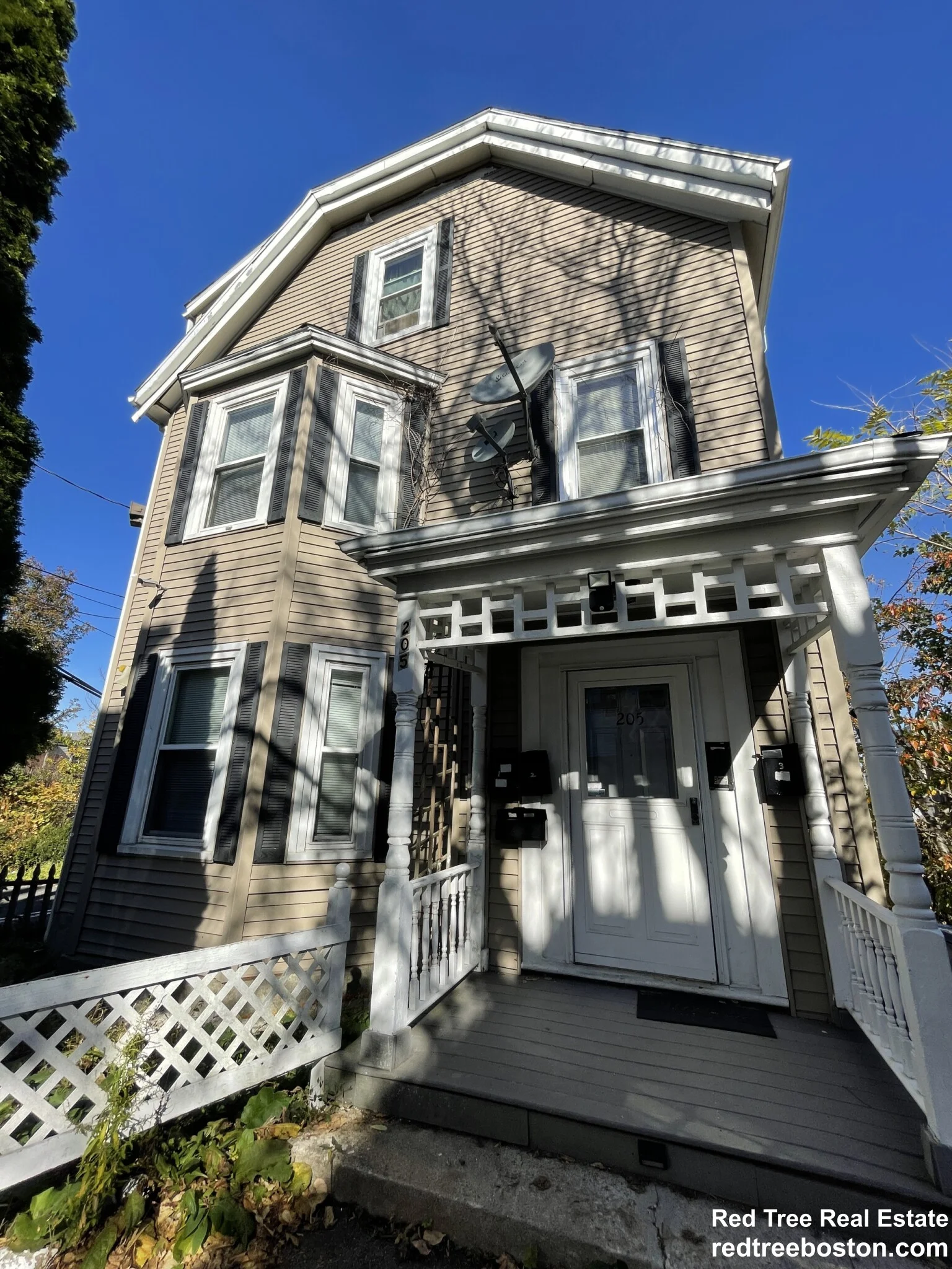 3 bed, 1 bath apartment for rent at 205 Hillside St Unit 1, Mission Hill — photo 17 of 18