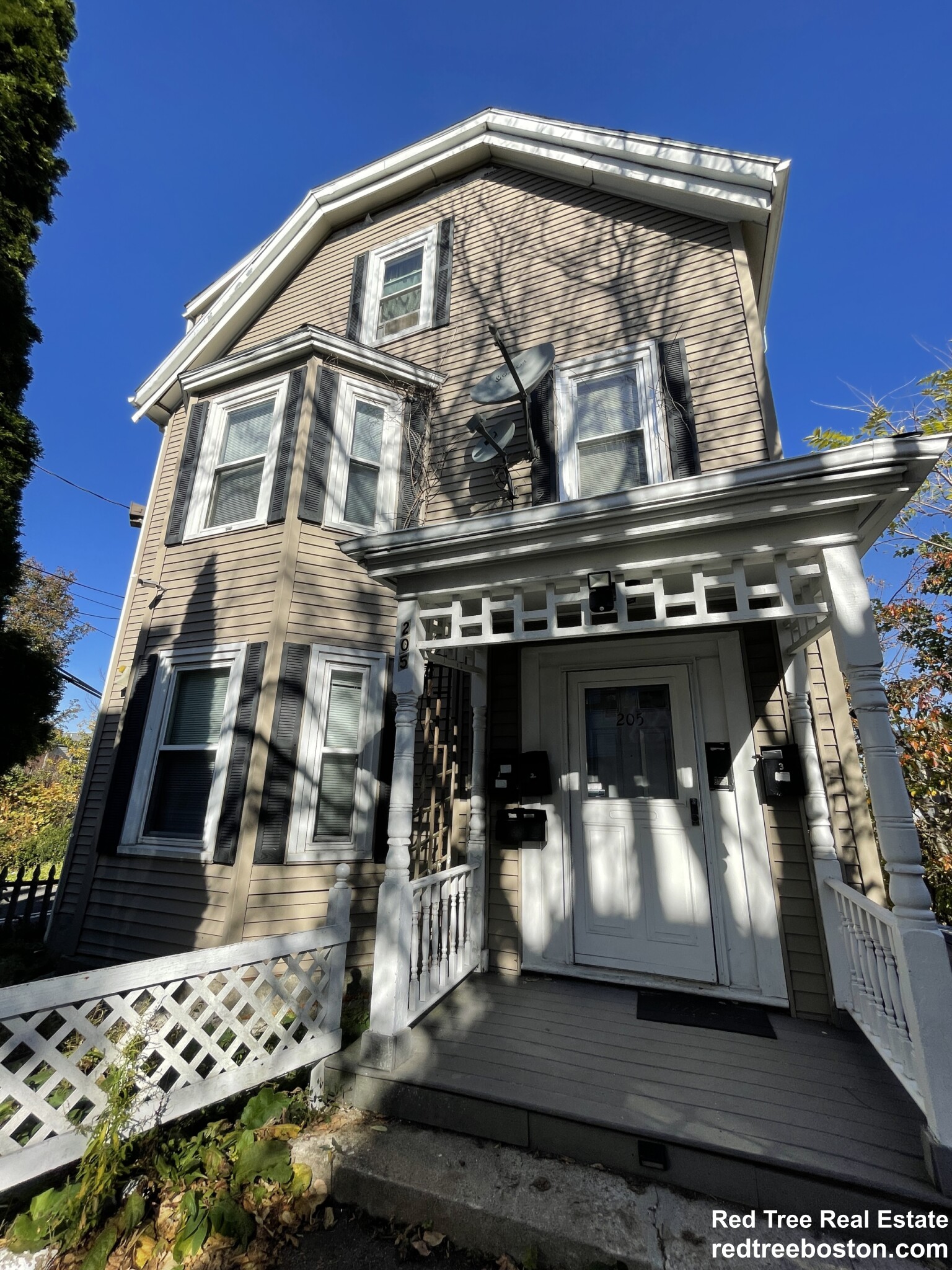 3 bed, 1 bath apartment for rent at 205 Hillside St Unit 2, Mission Hill — photo 17 of 18