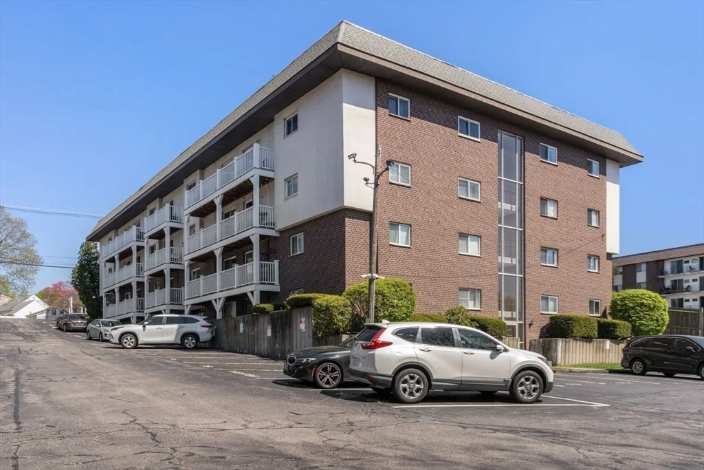 1 bed, 1 bath apartment for rent at 205 Independence Ave Unit 243, Quincy — photo 25 of 26
