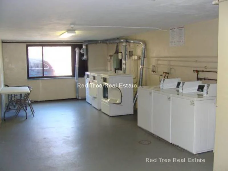 2 bed, 1 bath apartment for rent at 205 Kent St Unit 18, Brookline — photo 28 of 30