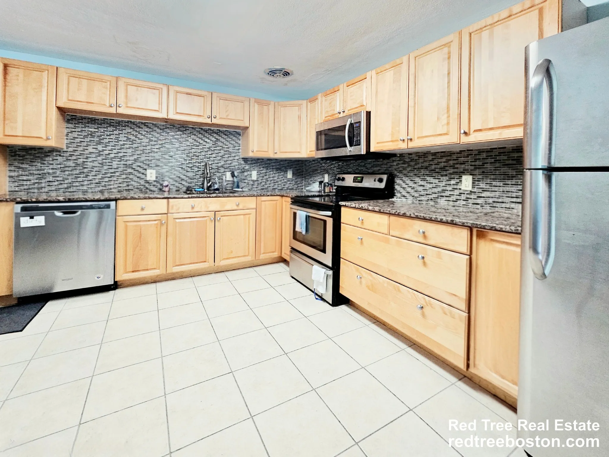 2 bed, 1 bath apartment for rent at 205 Kent St Unit 18, Brookline — photo 12 of 30