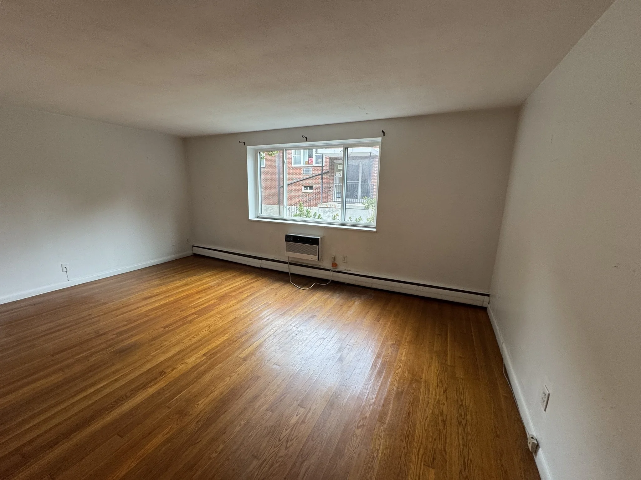 Studio bed, 1 bath apartment for rent at 205 Kent St Unit 24, Coolidge Corner — photo 6 of 9