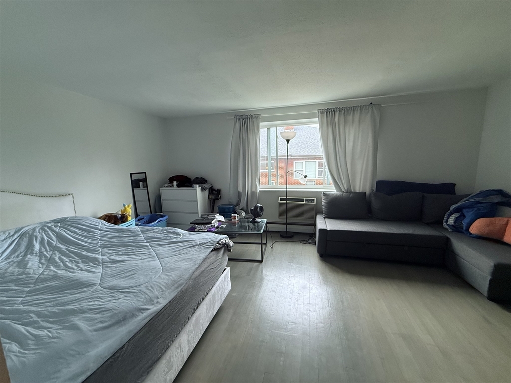 1 bed, 1 bath apartment for rent at 205 Kent St Unit 44A, Longwood — photo 3 of 6