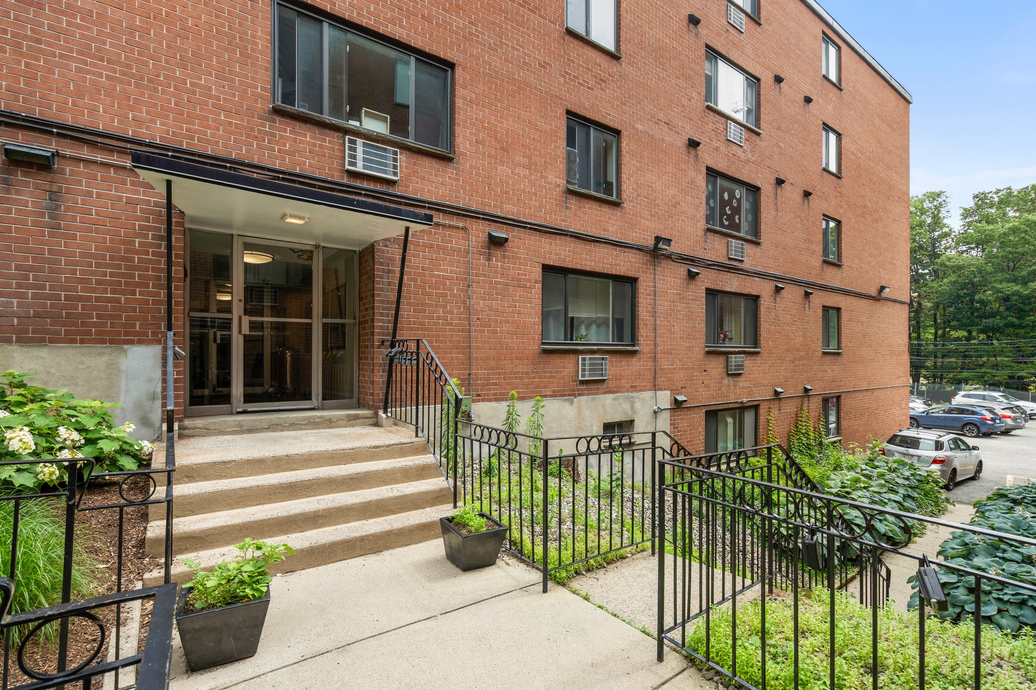 1 bed, 1 bath apartment for rent at 205 Kent St Unit 46, Brookline — photo 14 of 14