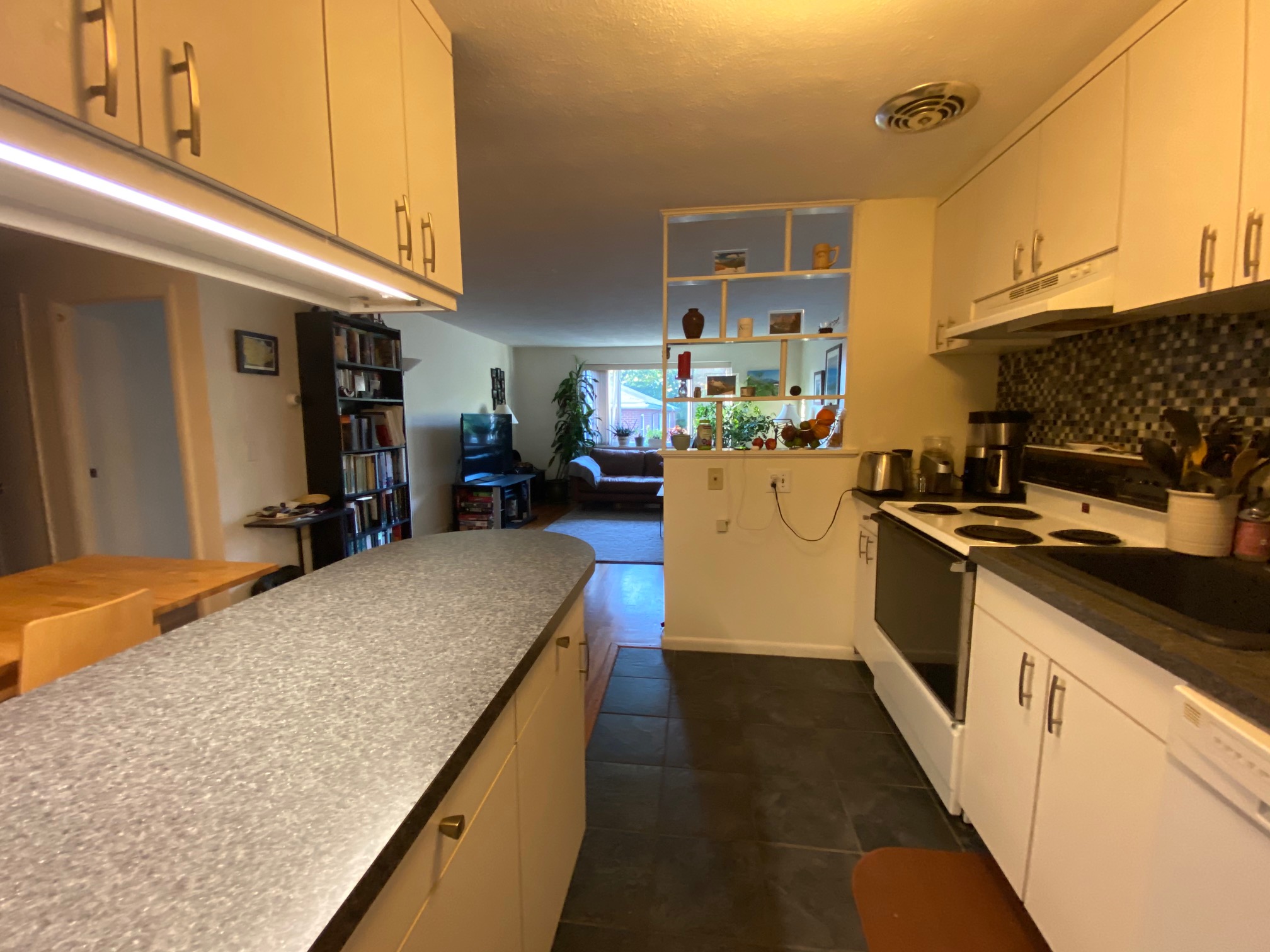 1 bed, 1 bath apartment for rent at 205 Kent St Unit 46, Brookline — photo 3 of 14