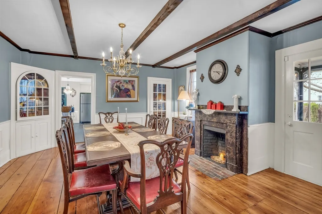 4 bed, 1 bath apartment for rent at 205 Main St Unit 1, Groton — photo 10 of 35