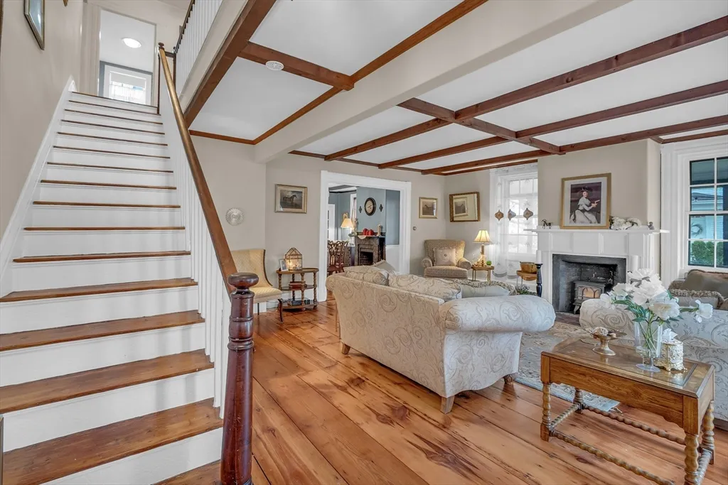4 bed, 1 bath apartment for rent at 205 Main St Unit 1, Groton — photo 17 of 35