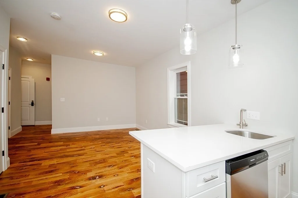 3 bed, 2 bath apartment for rent at 205 Marion St Unit 2, East Boston — photo 3 of 16