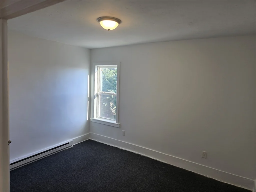 3 bed, 1 bath apartment for rent at 205 Millbury St Unit 3-F, Worcester — photo 8 of 10