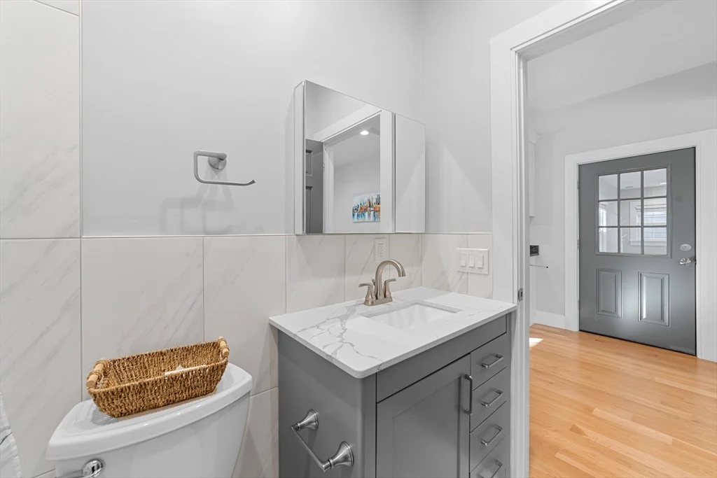 4 bed, 2 bath apartment for rent at 205 Mountain Ave Unit 2, Malden — photo 25 of 30